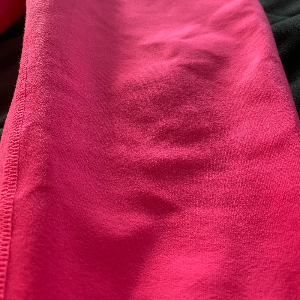 ***SOLD*** Alô Yoga Midi Leggings - Picture 4 of 4